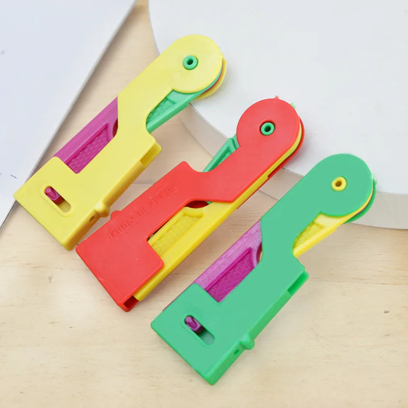 1/3/5pcs Random Color Threader Elderly Guide Needle Easy Device Convenient Automatic Sewing Needle Threader Thread Guide Tool