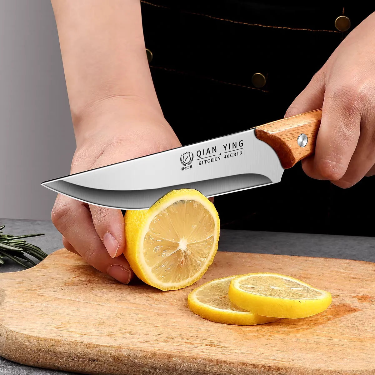 High-quality stainless steel kitchen knives kitchen accessory knives, fruit knives with knife covers sharp for chefs to cut meat